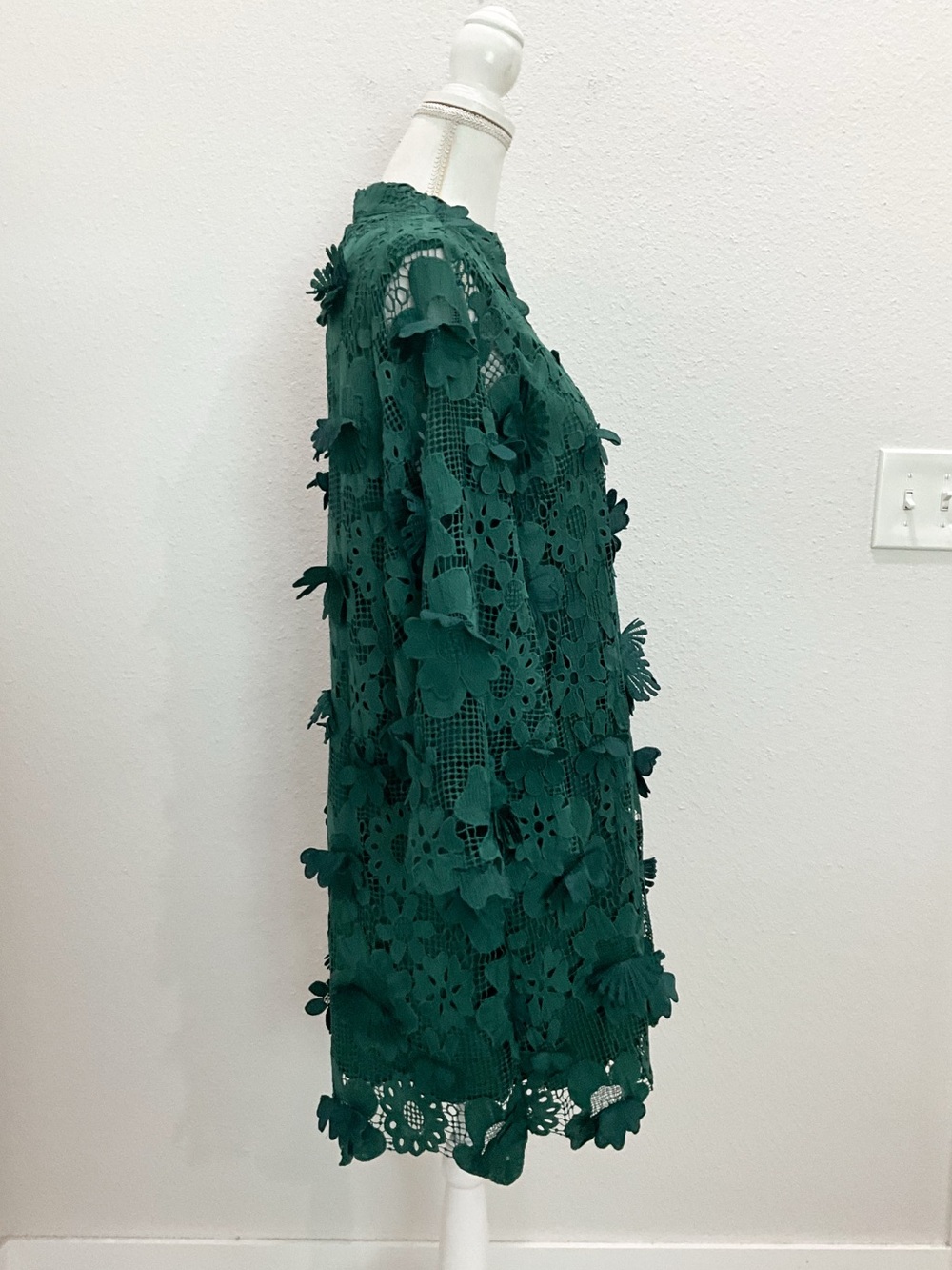 J. marie Emerald Floral Lace Long Sleeve Shift Dress Size Small - Picture 6 of 10